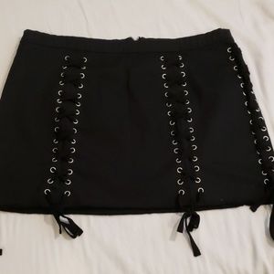 Lace up skirt